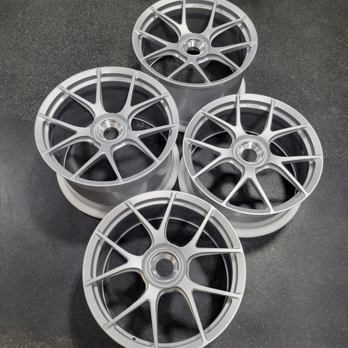 APW 991 Centerlock - GT3 , GTS, Turbo