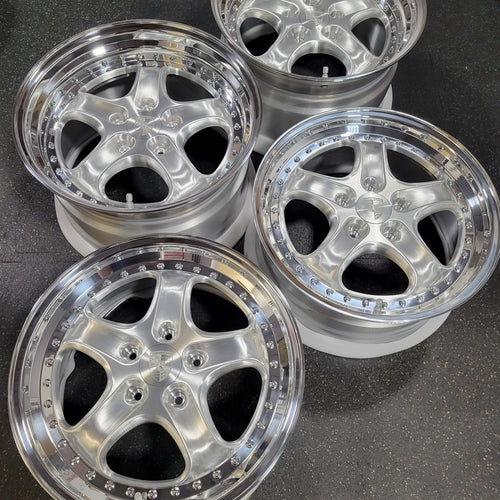 19" CupRS2 - Narrowbody